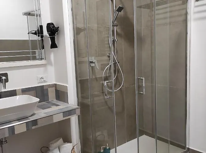 Frühstückspension Donpe 3*